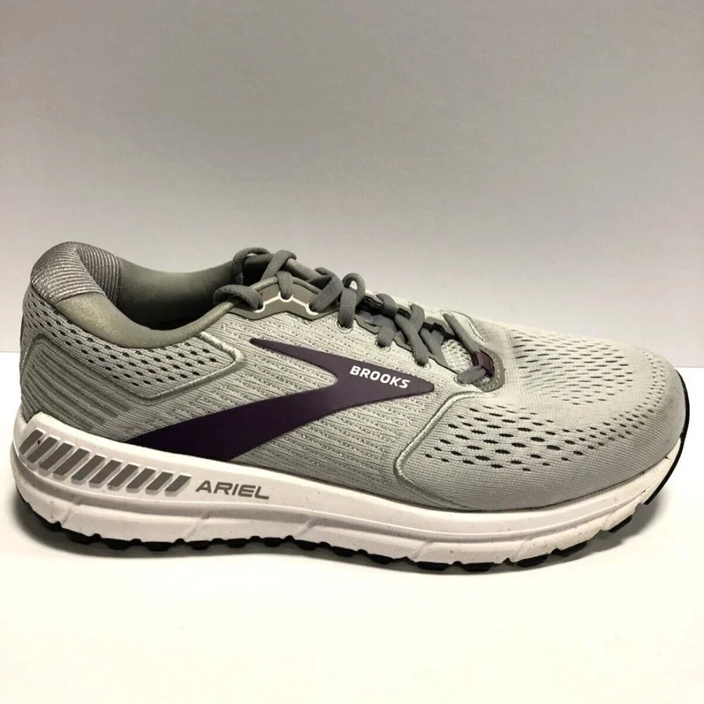 Brooks Women’s Ariel ‘20, Gray Running Shoes, Size 10 Wide